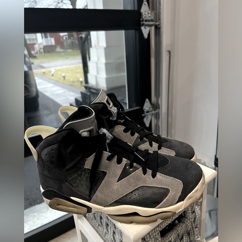 Women Jordan 6 Shoes